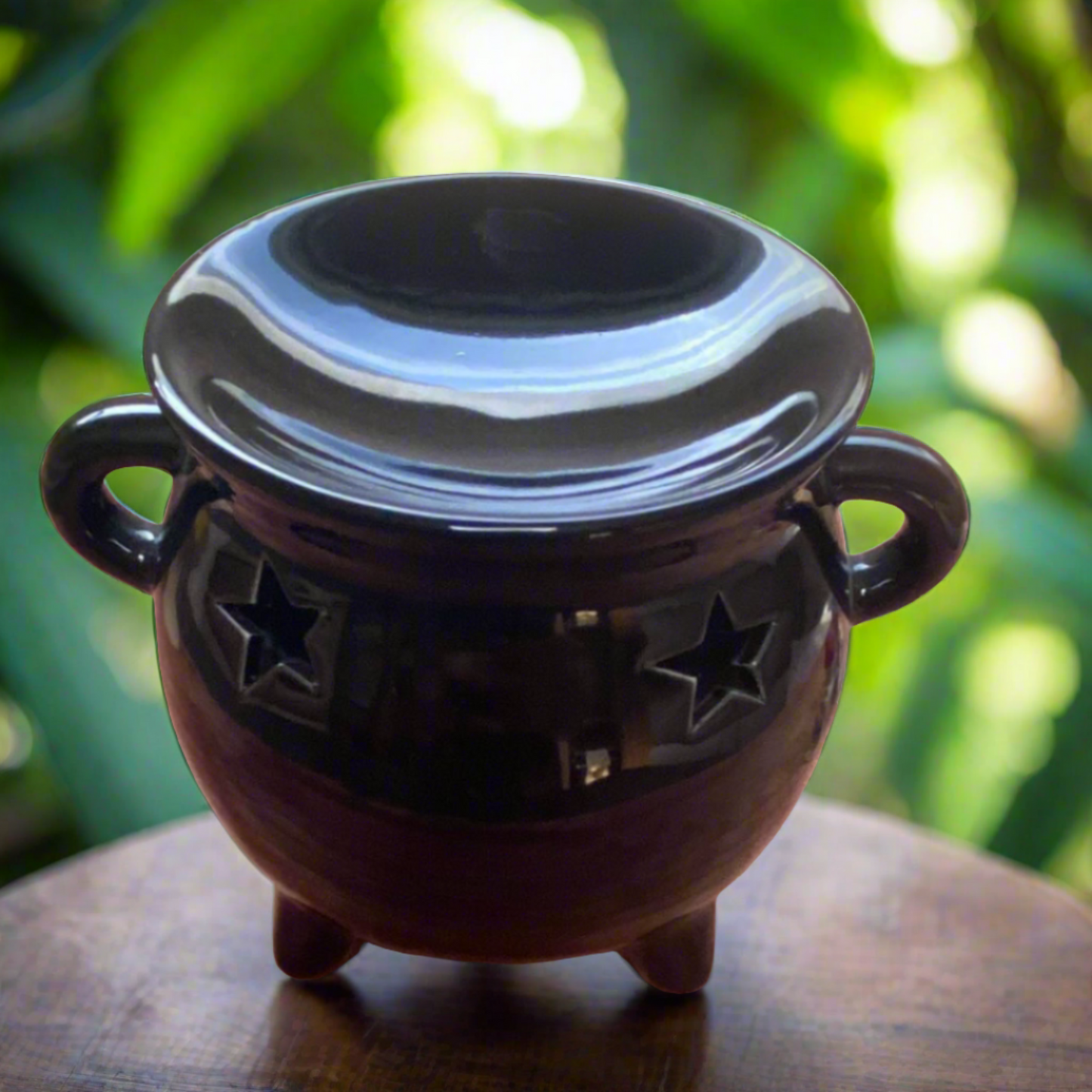 Black Cauldron Oil Burner